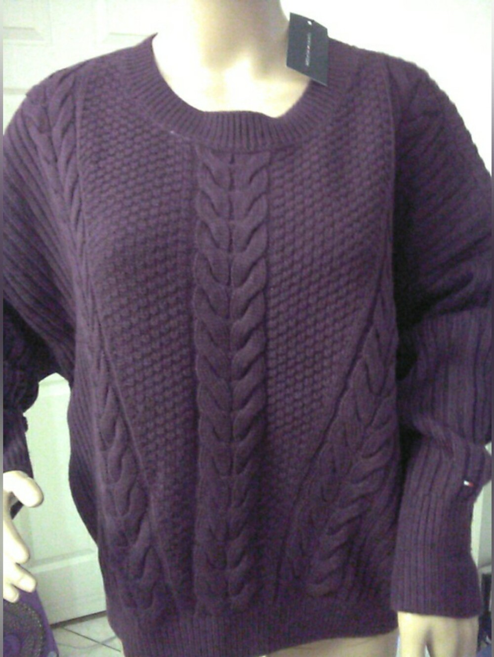 NWT Tommy Hilfiger Purple Cable Knit Crewneck Sweater TAPERS SZ.LG ACRYLIC